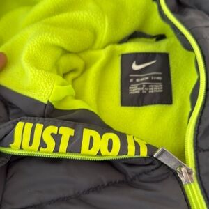 Nike puffer jacket 3T gray green